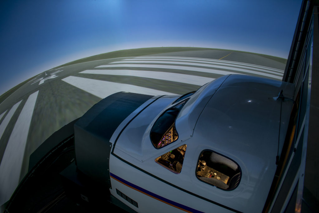 King Air 200 Level 5 Flight Training Device King Air 200 Level 5 Flight Training Device